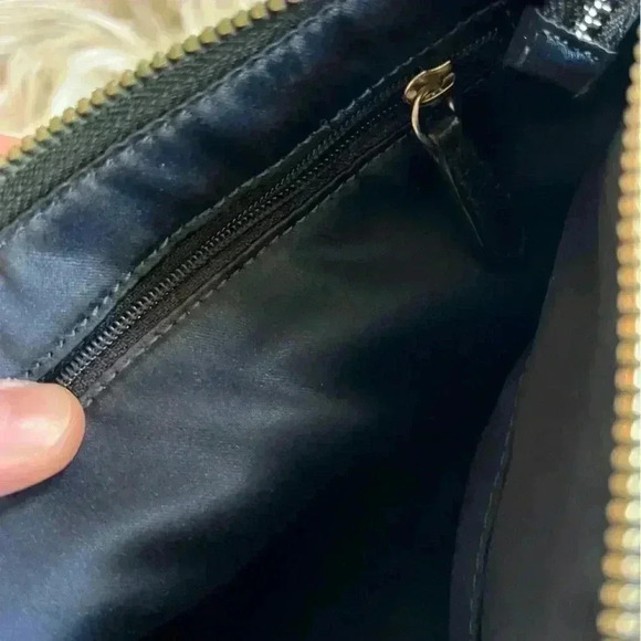 Coach Black Leather Crossbody Bag, Adjustable Strap, Zipper Pebbled Leather - Picture 6 of 13